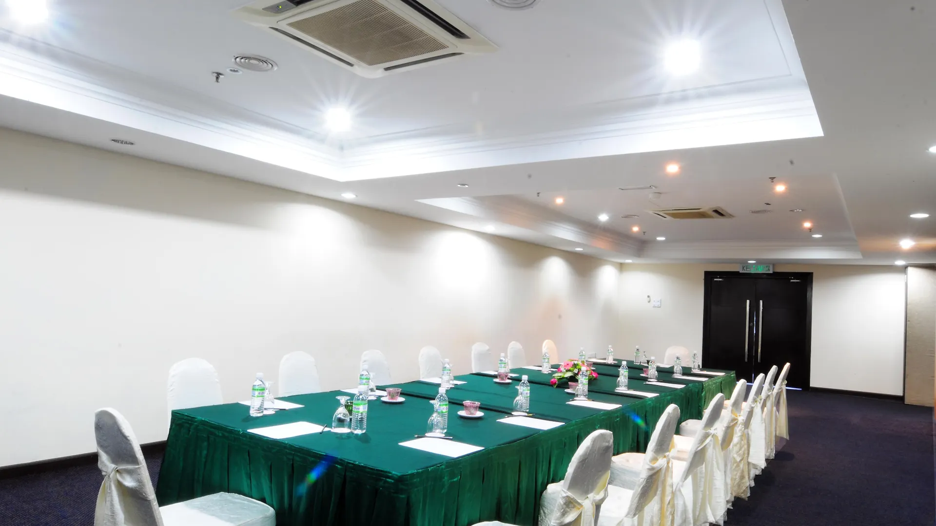 Hotel Sentral Seaview @ ​Beachfront Tanjung Bungah  Malaysia