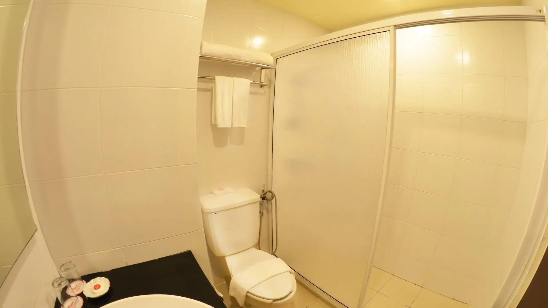 Hotel Sentral Seaview @ ​Beachfront Tanjung Bungah  Tanjung Bungah (Penang)