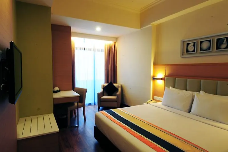 Hotel Sentral Seaview @ ​Beachfront Tanjung Bungah  3*, Tanjung Bungah (Penang) Maleisië