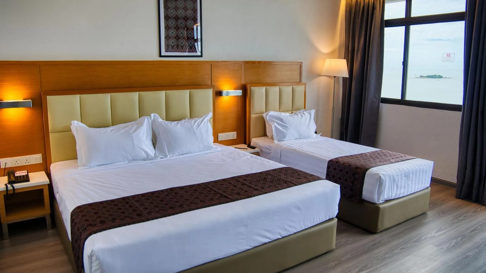 ***  Hotel Sentral Seaview @ ​Beachfront Tanjung Bungah  Malaysia