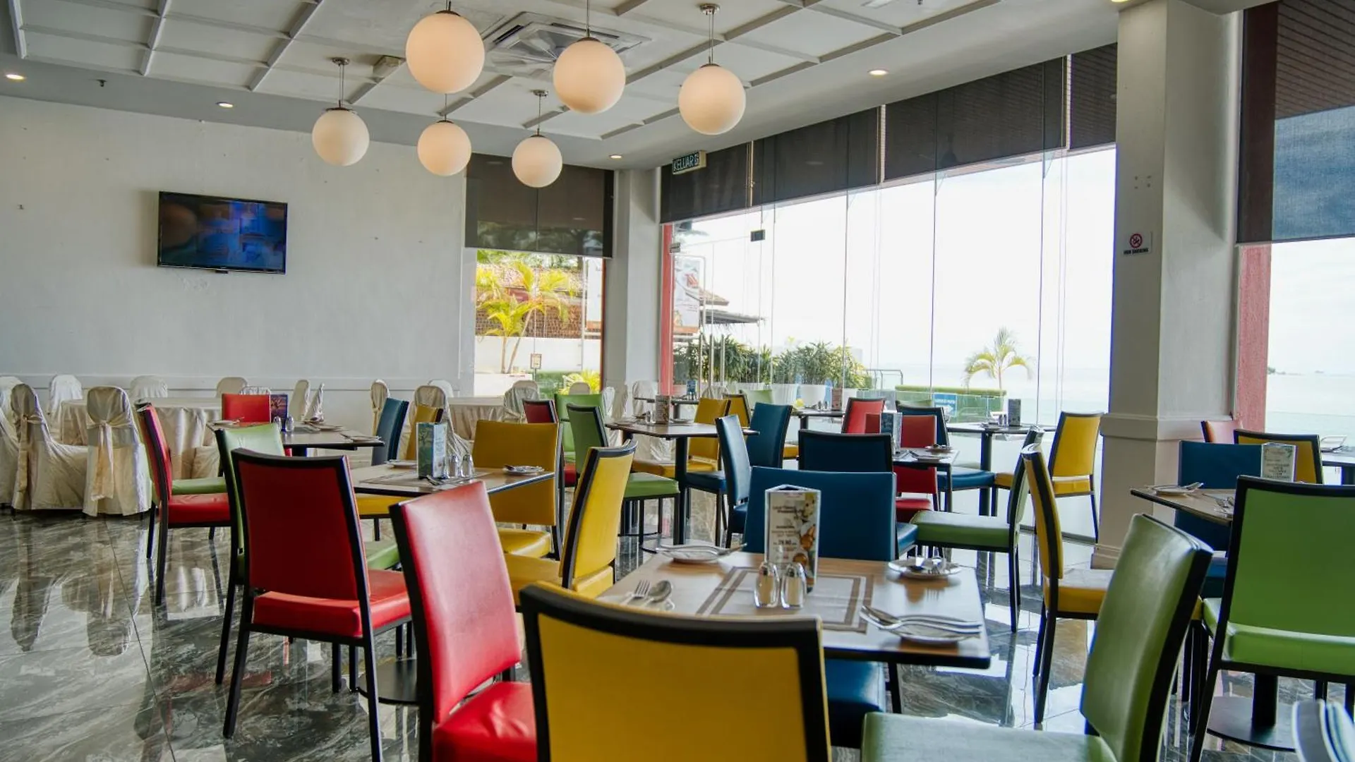 Hotel Sentral Seaview @ ​Beachfront Tanjung Bungah  Malaysia